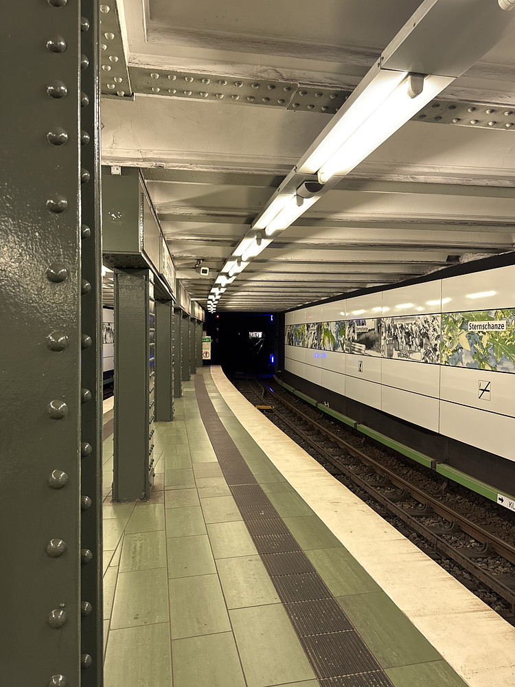 U3 Sternschanze (Subway Station)