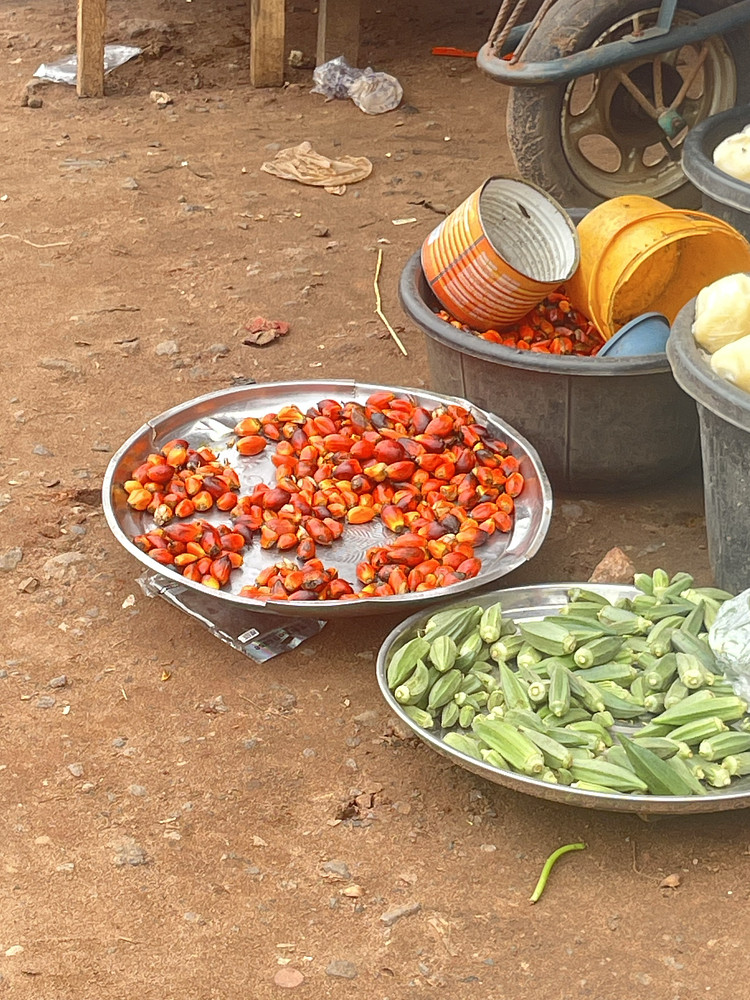 Palm fruits/Okro 
