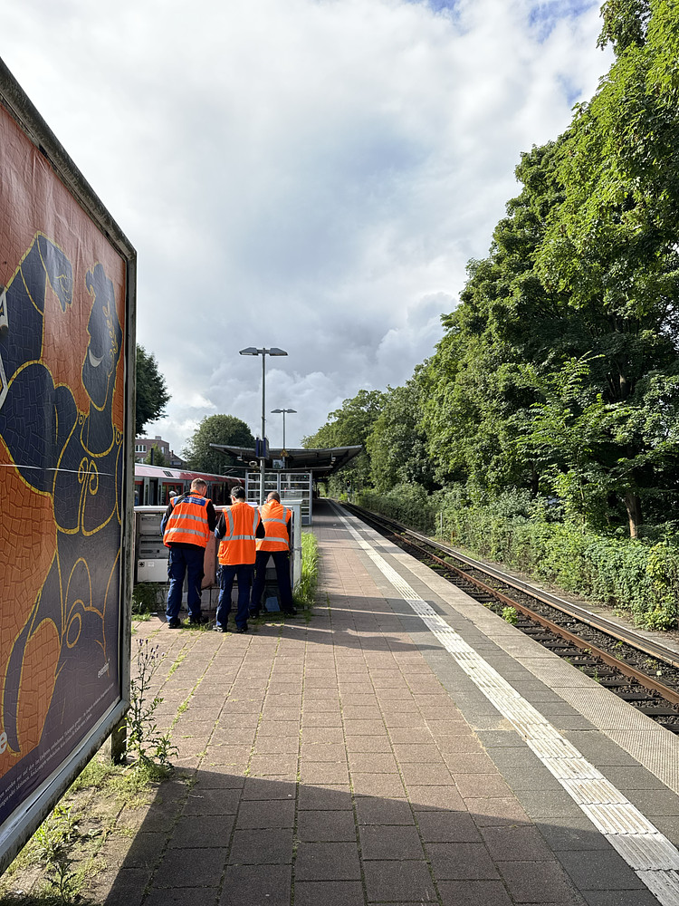 How To Work At The Station